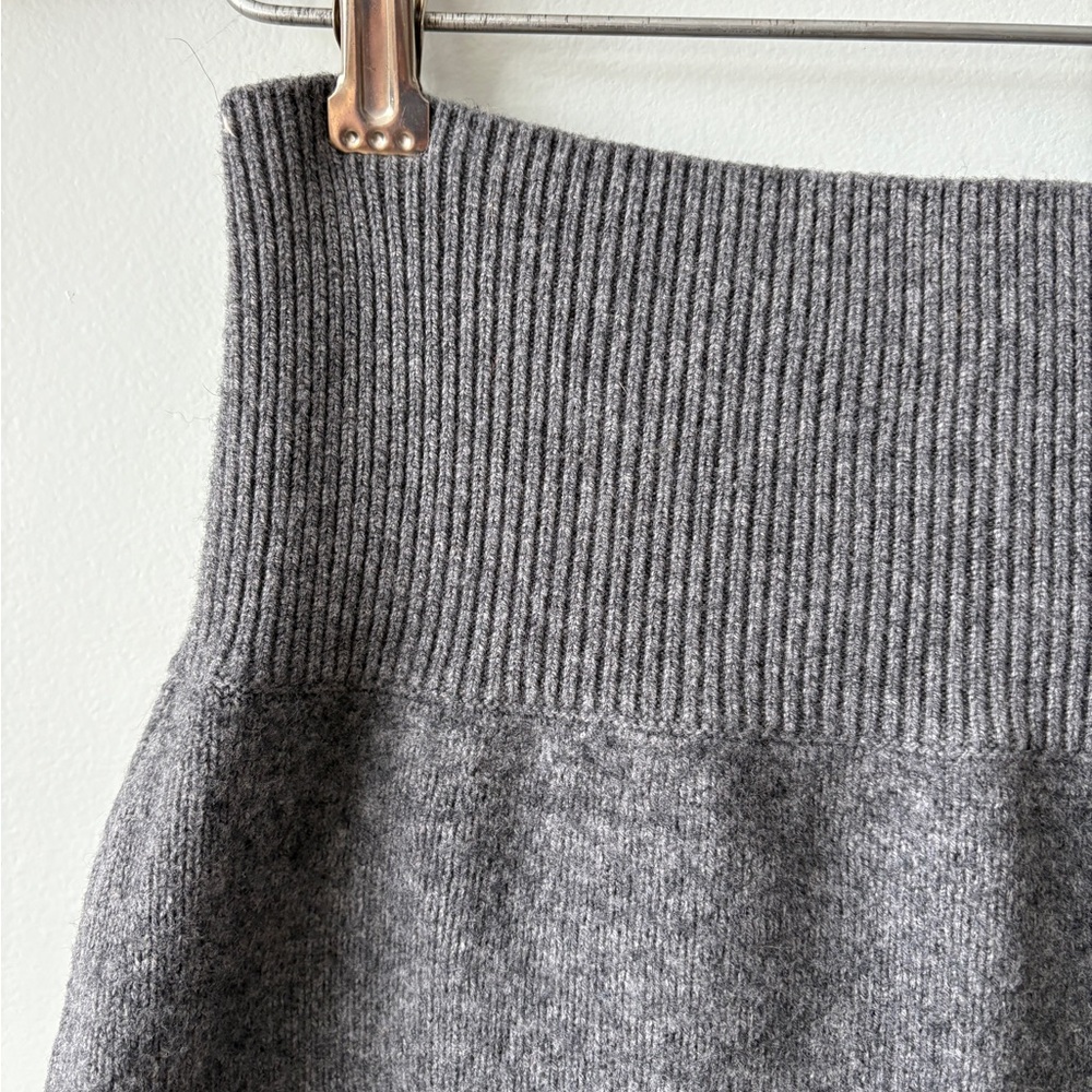 Gray Knit Pencil Skirt - Picture 2 of 4
